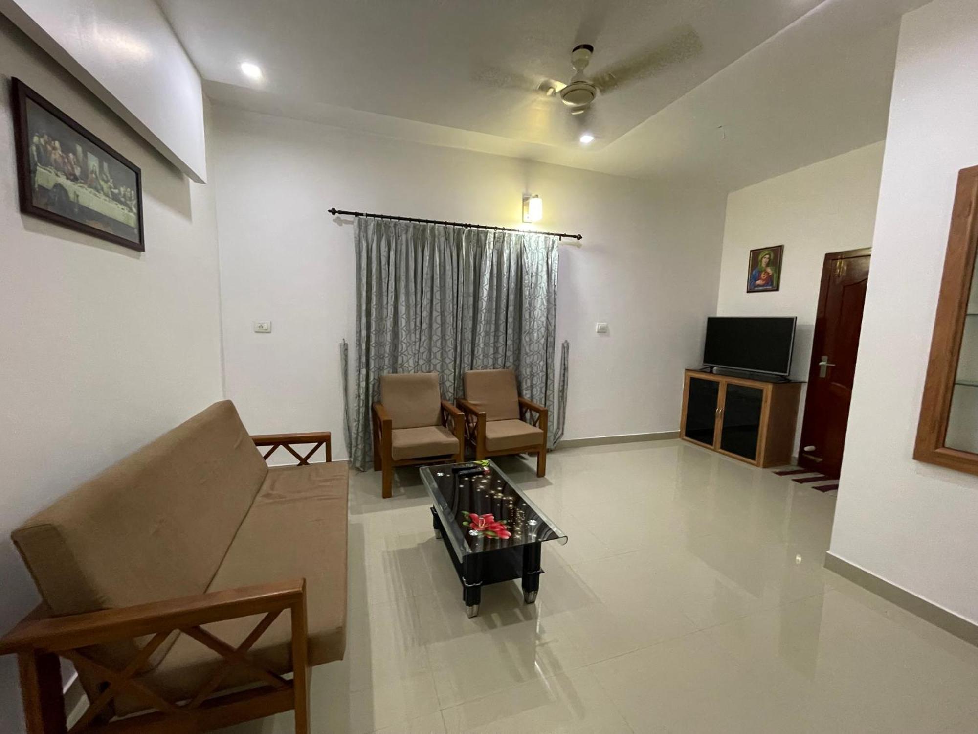 Dream Home Kochi Tripunithura Dış mekan fotoğraf